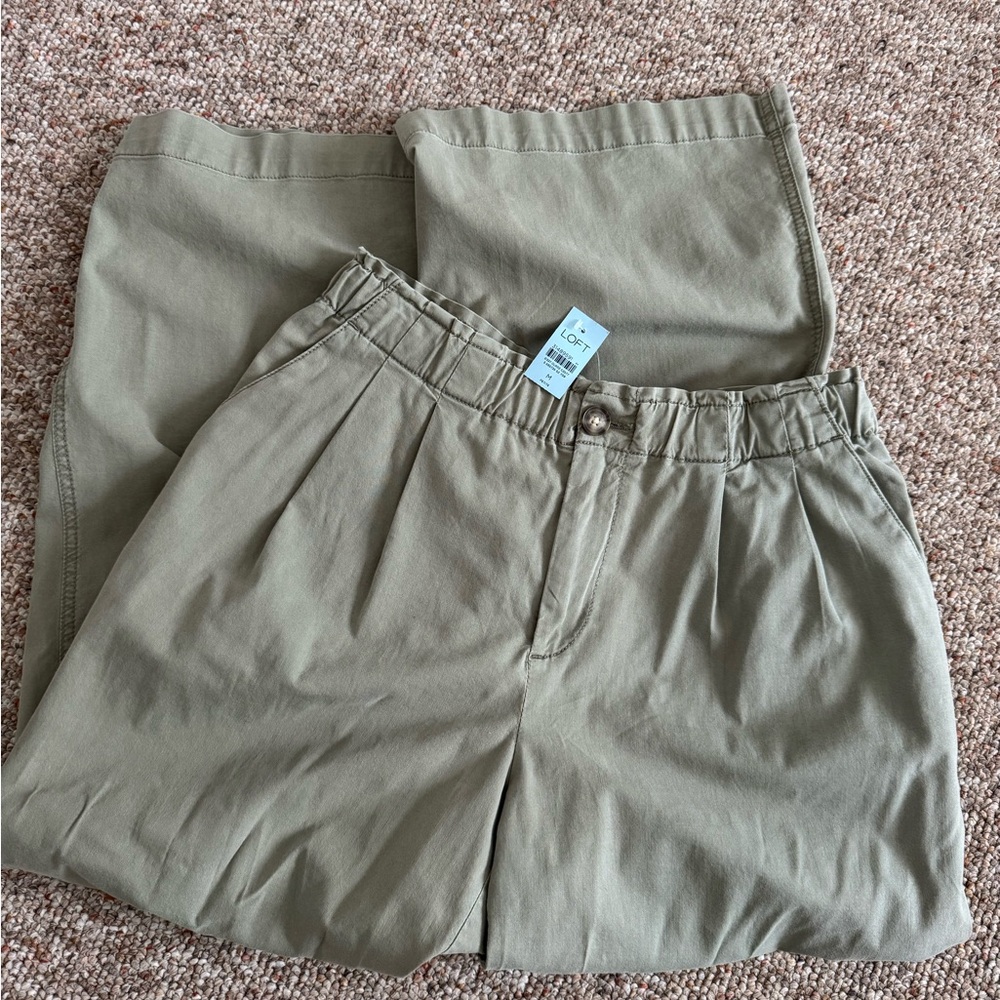 NWT LOFT Women's Olive Trousers